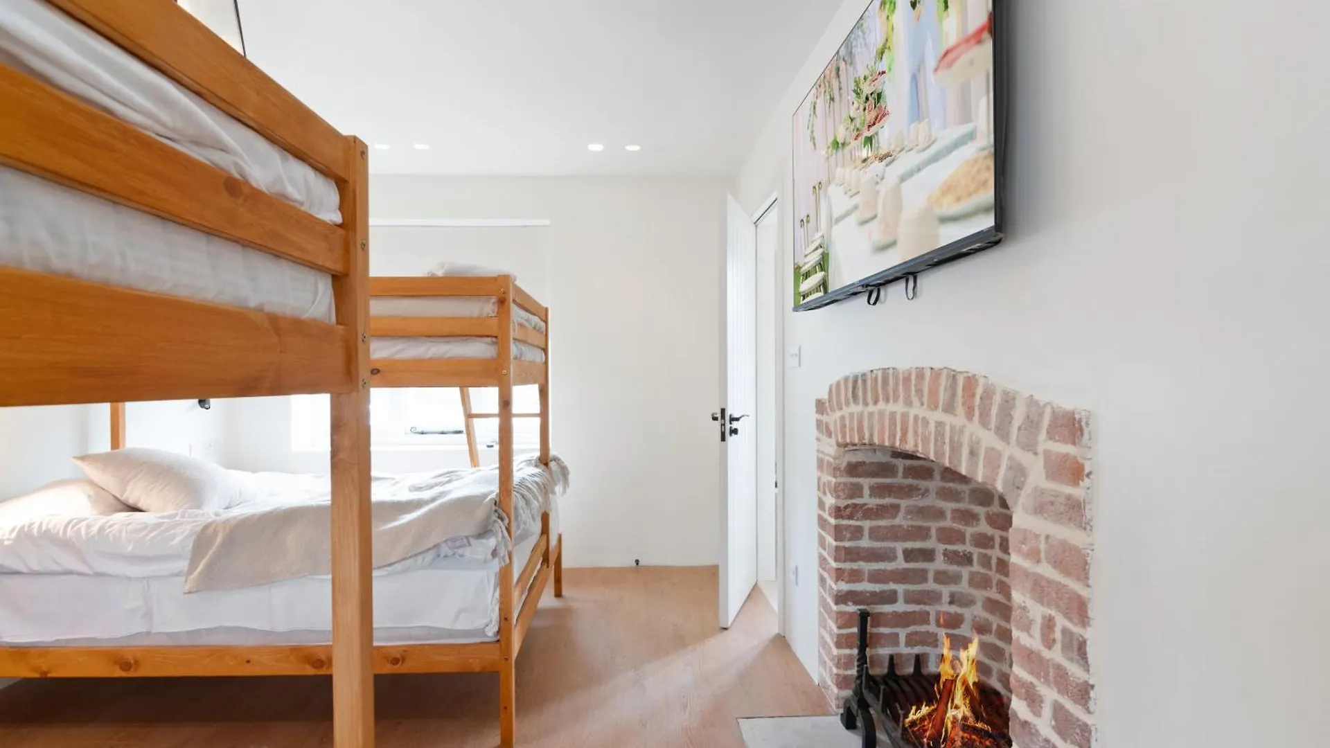 The Manor At Minstrel Court With Hot Tub Villa Cambridge  Cambridge (Cambridgeshire)