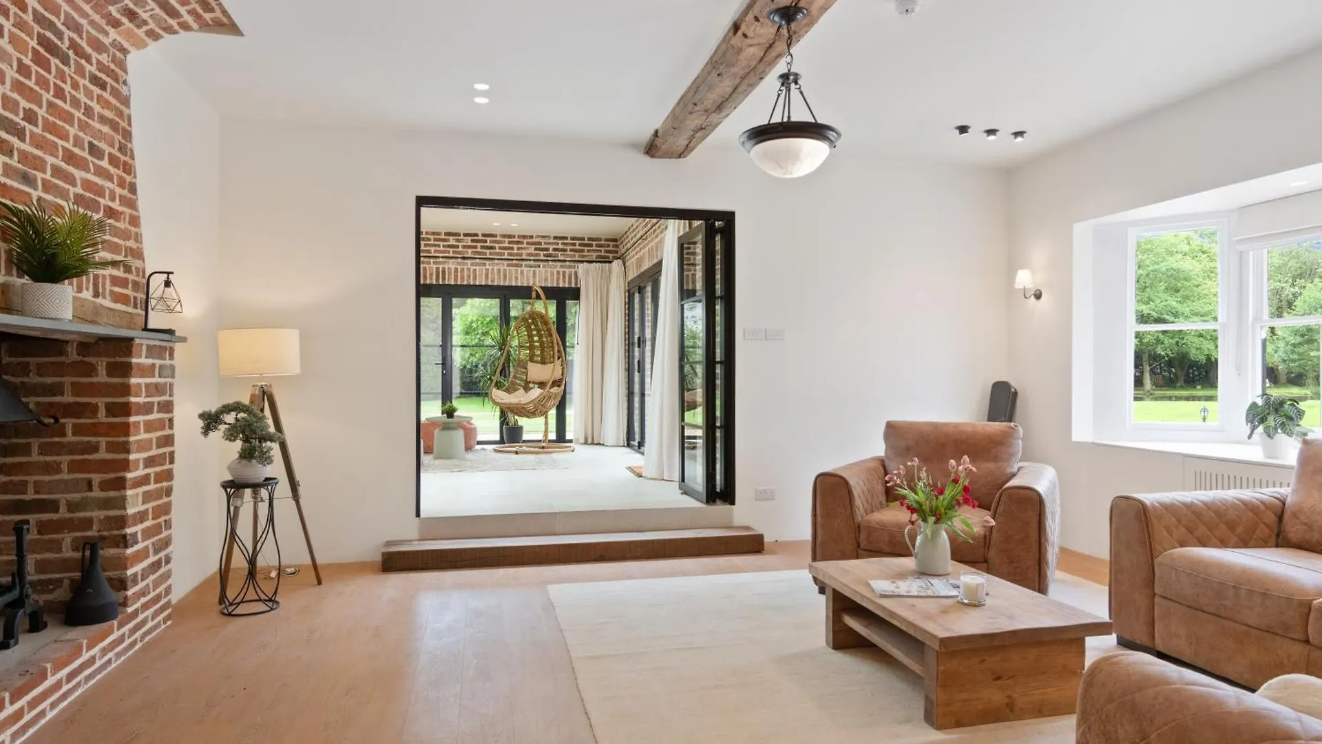 The Manor At Minstrel Court With Hot Tub Villa Cambridge   Cambridge (Cambridgeshire)